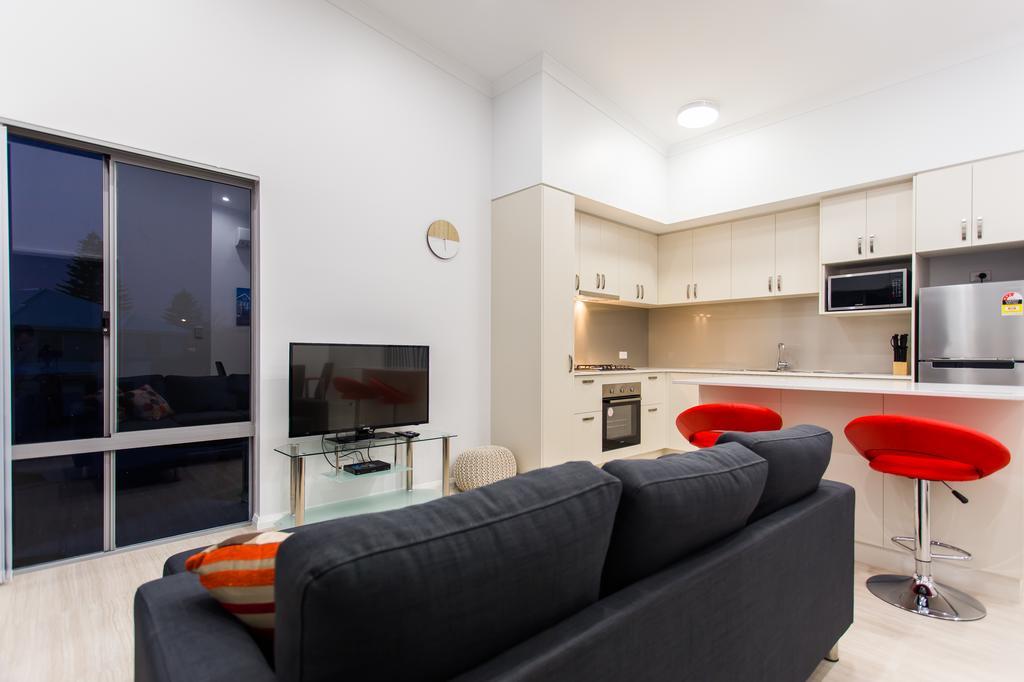 Reflections By Rockingham Apartments Rom bilde