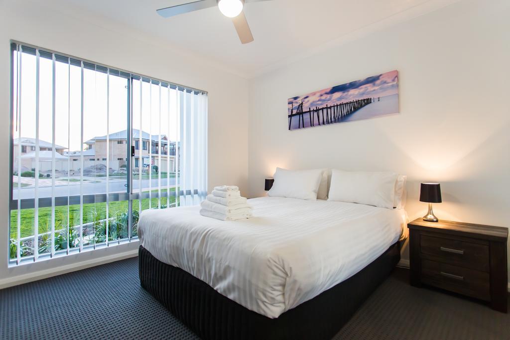 Reflections By Rockingham Apartments Rom bilde